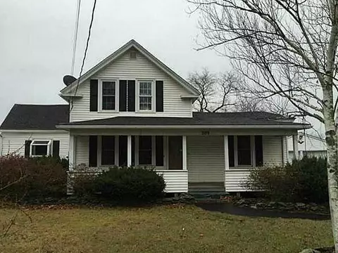 309 Brick Top Rd, Windham, CT 06280 photo 1