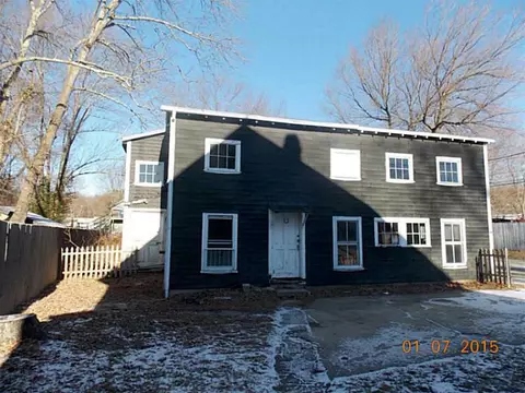 16 Broad St, Coventry, RI 02816 photo 2