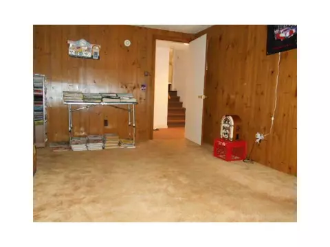 42 Janet Dr, Warwick, RI 02886 photo 12