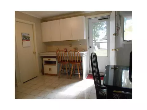 42 Janet Dr, Warwick, RI 02886 photo 9