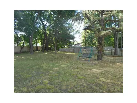 42 Janet Dr, Warwick, RI 02886 photo 18