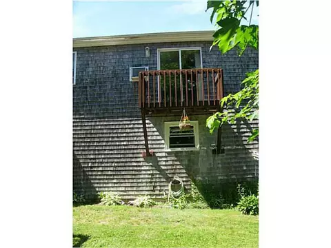 13 Gladding St, Bristol, RI 02809 photo 22