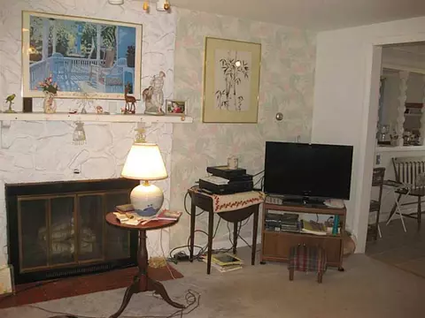 21 Claypool Dr, Warwick, RI 02886 photo 4