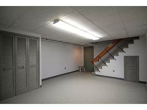 16 Harrison Ave, Westerly, RI 02891 photo 10