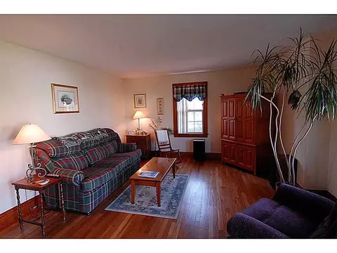 16 Harrison Ave, Westerly, RI 02891 photo 5