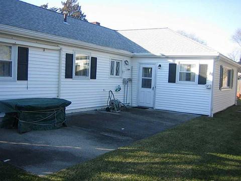 500 Buttonwoods Ave, Warwick, RI 02886 photo 21