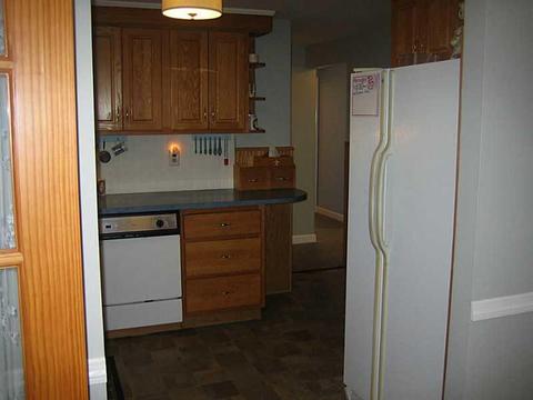500 Buttonwoods Ave, Warwick, RI 02886 photo 10