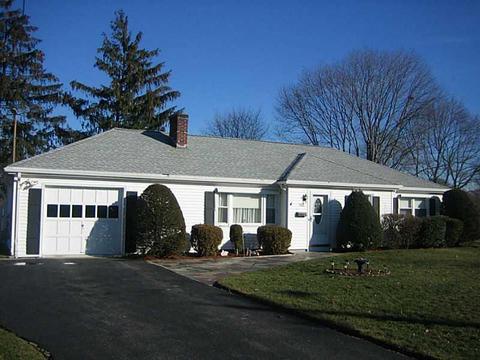 500 Buttonwoods Ave, Warwick, RI 02886 photo 1