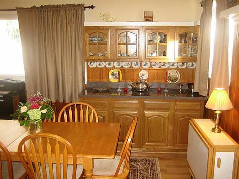 500 Buttonwoods Ave, Warwick, RI 02886 photo 11