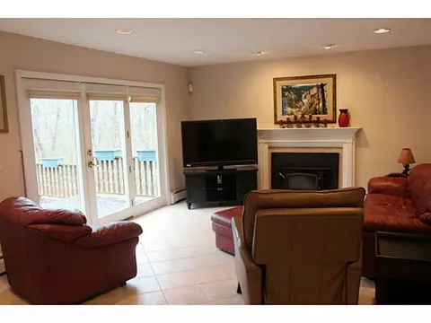 154 Ridge Dr, Exeter, RI 02822 photo 8