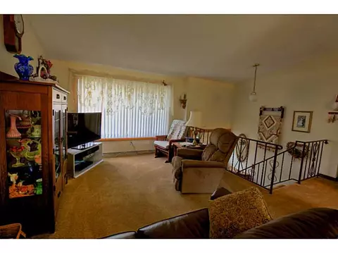 31 Bugbee Ave, Warwick, RI 02889 photo 8