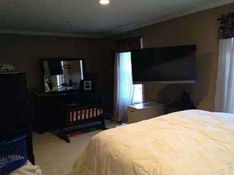 103 Vineyard St, Woonsocket, RI 02895 photo 7