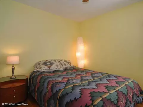 84 Lloyd Ave, Warwick, RI 02889 photo 18