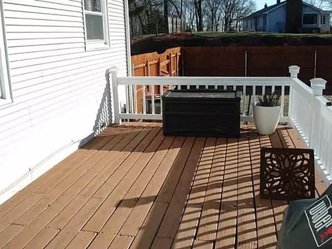 159 Stoneham Dr, Woonsocket, RI 02895 photo 17