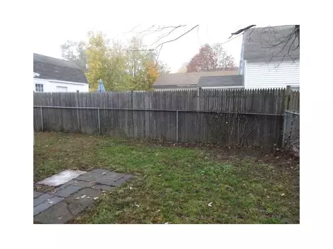 37 Mohawk Ave, Warwick, RI 02889 photo 10