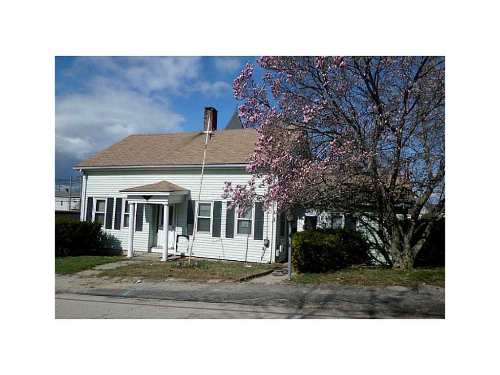 8 Bates Ave, Coventry, RI 02816 photo 1