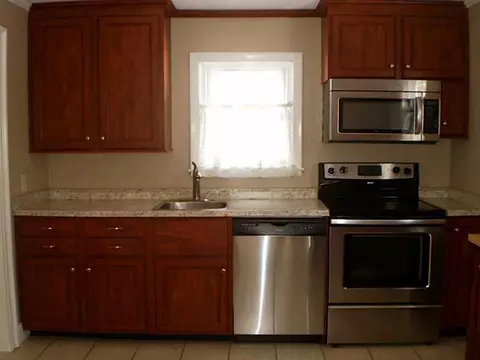 14 Cornell Ave, Warwick, RI 02888 photo 8