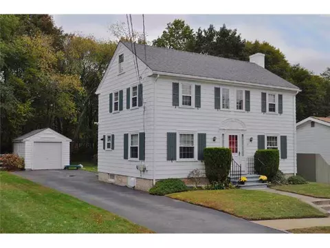 14 Cornell Ave, Warwick, RI 02888 photo 2