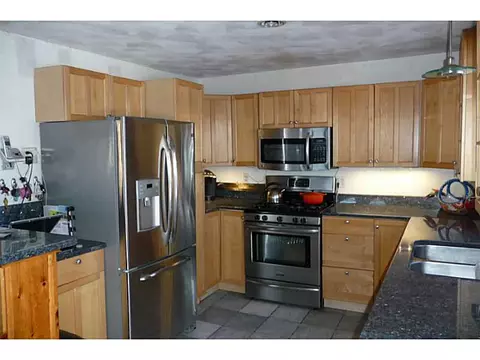 3 Dudley Ave, Warwick, RI 02889 photo 8