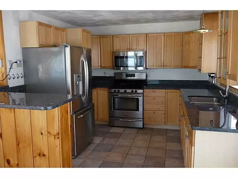 3 Dudley Ave, Warwick, RI 02889 photo 20