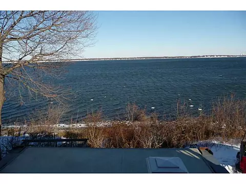 3 Dudley Ave, Warwick, RI 02889 photo 2