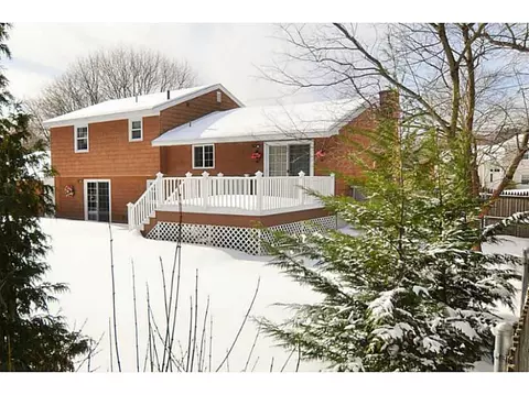 16 Janet Dr, Warwick, RI 02886 photo 3