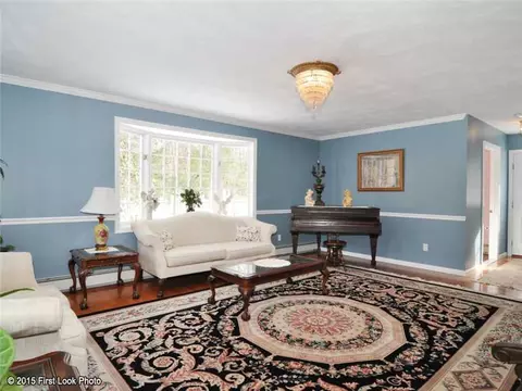 46 Falcon Ridge Dr, Exeter, RI 02822 photo 4