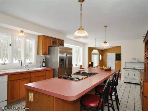46 Falcon Ridge Dr, Exeter, RI 02822 photo 8
