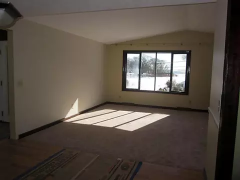19 Canfield Ct, Warwick, RI 02889 photo 11