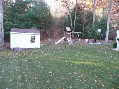 21 Walker Ln, Coventry, RI 02816 photo 11