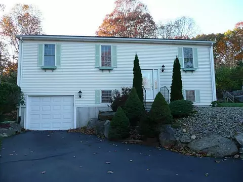 21 Walker Ln, Coventry, RI 02816 photo 1