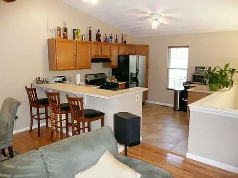 21 Walker Ln, Coventry, RI 02816 photo 3
