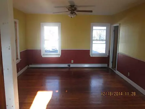 16 King St, Warwick, RI 02886 photo 8