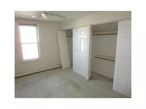 182 Logee St, Woonsocket, RI 02895 photo 9