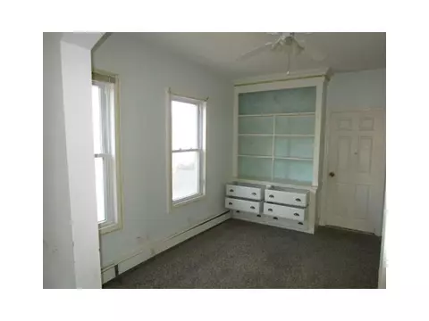 182 Logee St, Woonsocket, RI 02895 photo 5