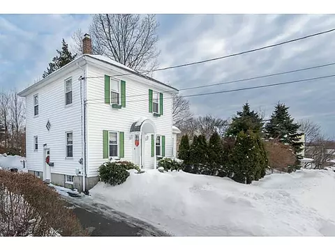 164 Grand St, Woonsocket, RI 02895 photo 2