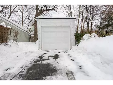 164 Grand St, Woonsocket, RI 02895 photo 16