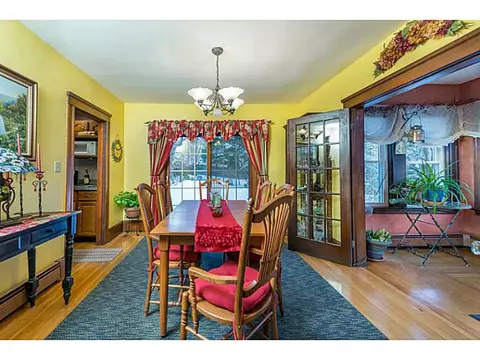 164 Grand St, Woonsocket, RI 02895 photo 8