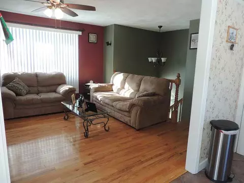 170 Lloyd Ave, Warwick, RI 02889 photo 5