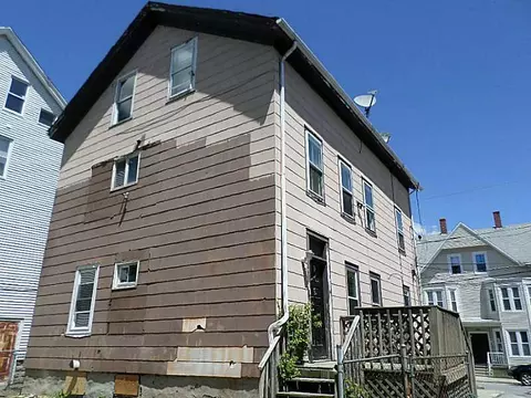 216 Third Ave, Woonsocket, RI 02895 photo 2