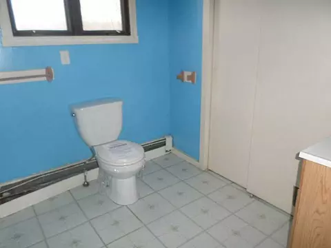 216 Third Ave, Woonsocket, RI 02895 photo 9