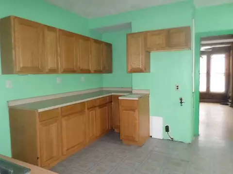 216 Third Ave, Woonsocket, RI 02895 photo 6