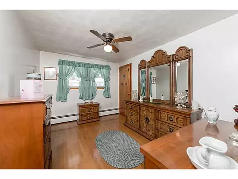 211 Getchell Ave, Woonsocket, RI 02895 photo 7