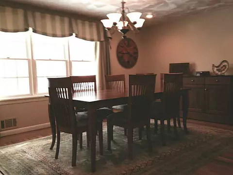 53 Red Chimney Dr, Warwick, RI 02886 photo 5
