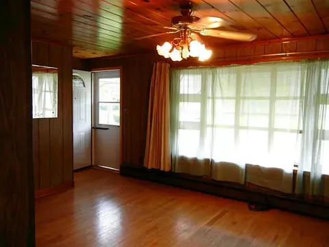 82 Irene Blvd, Woonsocket, RI 02895 photo 6