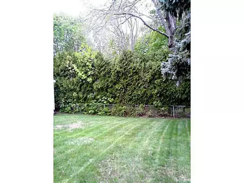 82 Irene Blvd, Woonsocket, RI 02895 photo 2