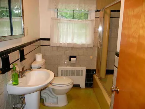 82 Irene Blvd, Woonsocket, RI 02895 photo 13