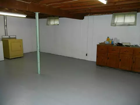 82 Irene Blvd, Woonsocket, RI 02895 photo 14