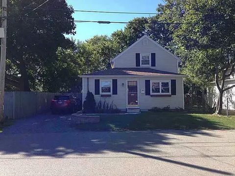 85 Logan St, Warwick, RI 02889 photo 11
