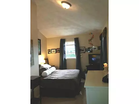 85 Logan St, Warwick, RI 02889 photo 13